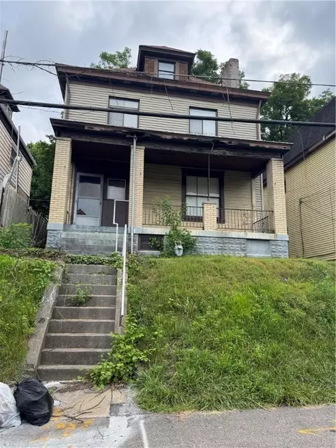 4010 Oswald St, Pittsburgh, PA 15212