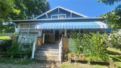 757 Old State Rd, Apollo, PA 15613