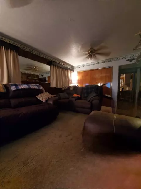 757 Old State Rd, Apollo, PA 15613 photo 13