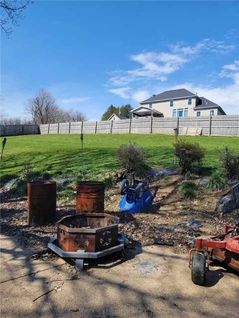 757 Old State Rd, Apollo, PA 15613 photo 10