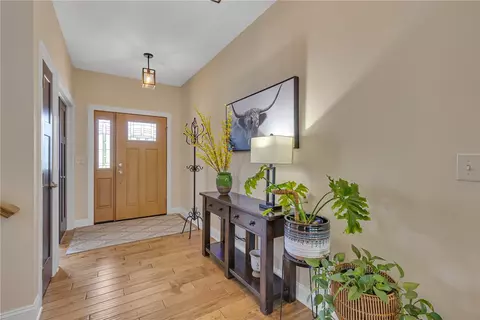 158 Eric Dr, Beaver, PA 15009 photo 4