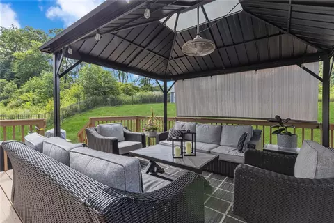 158 Eric Dr, Beaver, PA 15009 photo 41