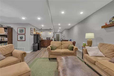 158 Eric Dr, Beaver, PA 15009 photo 33