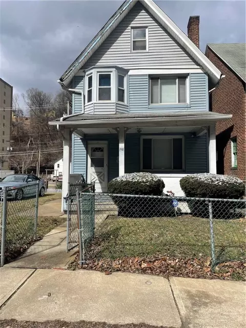 712 Franklin Ave, Aliquippa, PA 15001