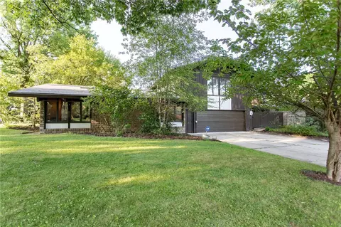 135 S Murtland St, Pittsburgh, PA 15208