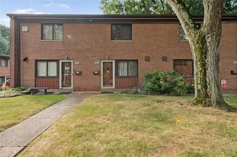 3781 Allendale Cir, Pittsburgh, PA 15204