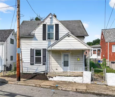 1809 Sundeman St, Pittsburgh, PA 15212