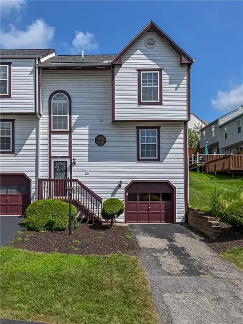 400 Redwood Ct, Ross, PA 15202
