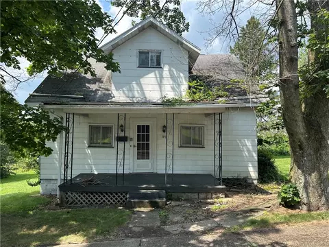 197 Searight Ave, Uniontown, PA 15401