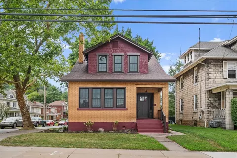 514 Walnut Ave, Clairton, PA 15025