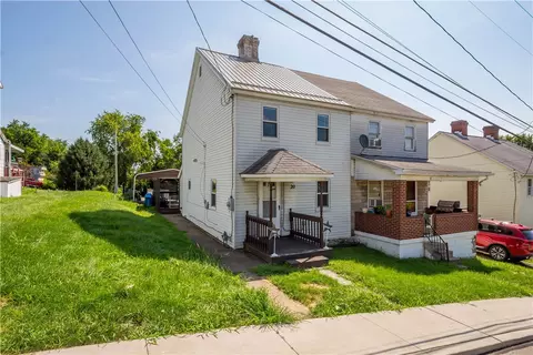 20 Lincoln St, Cokeburg, PA 15324