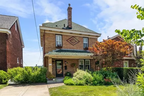 922 Haslage Ave, Pittsburgh, PA 15212