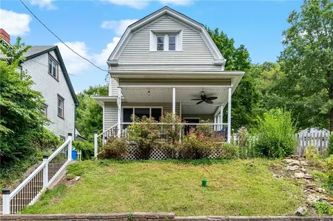 907 Nevin Ave, Sewickley, PA 15143