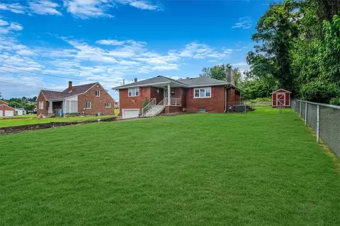 812 High St, Brownsville, PA 15417
