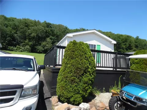 364 Evans Ln, Donegal, PA 15628