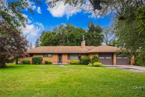 1408 Dwight Dr, Johnstown, PA 15904