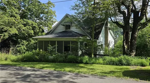 1175 State Route 1028, Kittanning, PA 16201