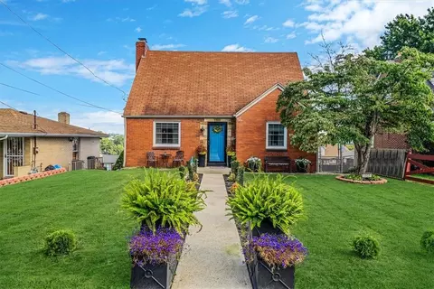 1808 Vermont Ave, West Mifflin, PA 15122