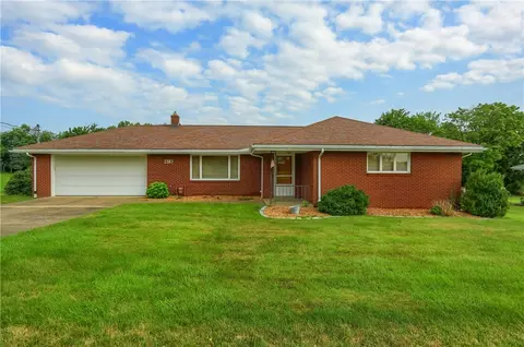 1310 Laird Aveune, Aliquippa, PA 15001