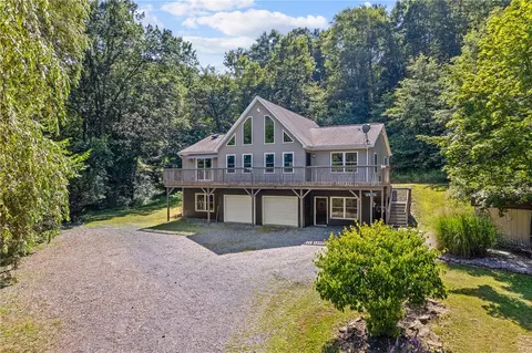 2071 Route 68, Zelienople, PA 16063