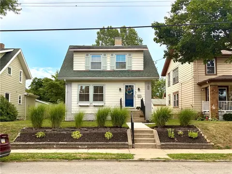 1530 Corporation St, Beaver, PA 15009