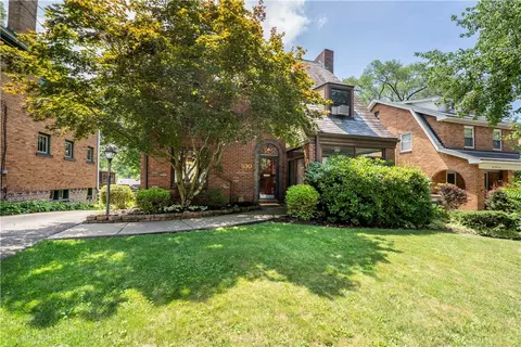530 Lyndhurst Ave, Pittsburgh, PA 15216