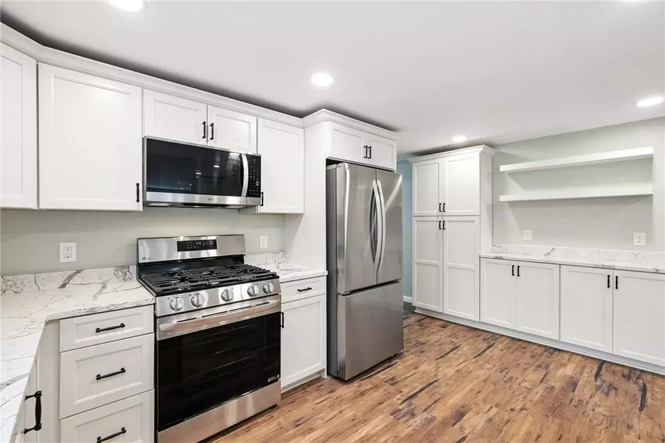Kitchen - 448 Cedarville St, Pittsburgh, PA 15224 photo 4 of 4