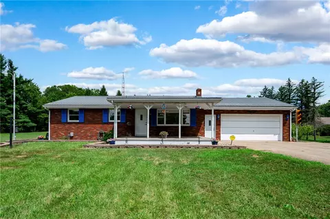 285 State Rt 208, Pulaski, PA 16143