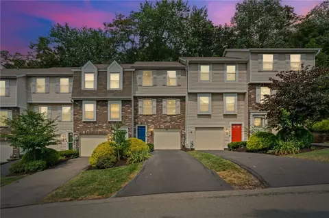 141 Rossmor Ct, Pittsburgh, PA 15229