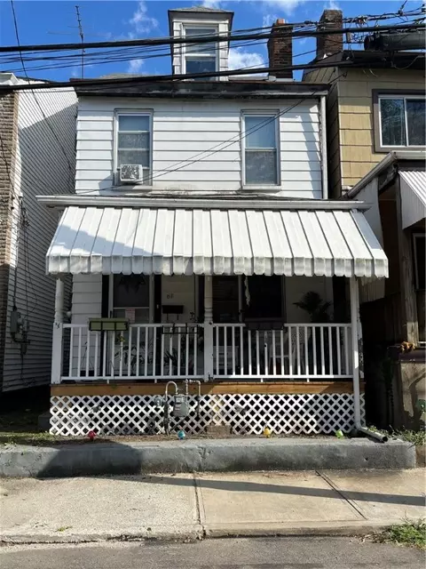 61 Sycamore St, Etna, PA 15223