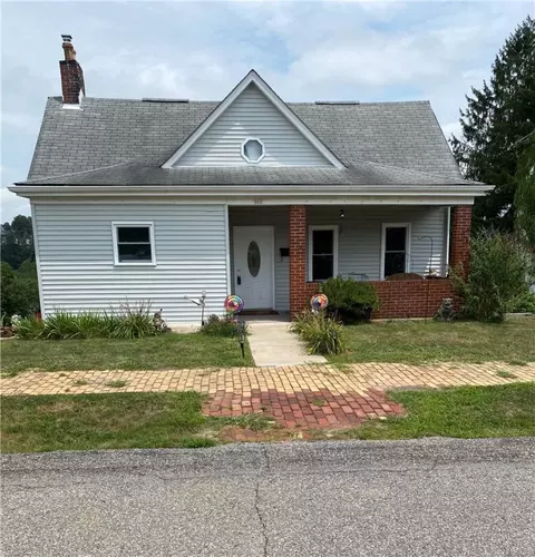 308 Station St, Mcdonald, PA 15057