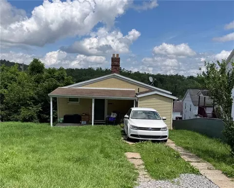 71 Beech St, Muse, PA 15350