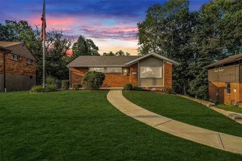 332 Delaney Dr, Pittsburgh, PA 15235