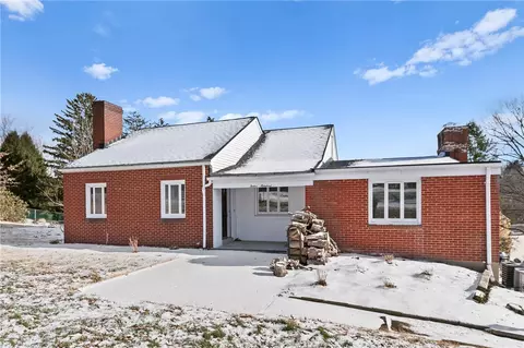 1200 Burchfield Rd, Allison Park, PA 15101
