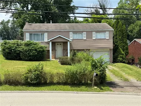 1705 Universal Rd, Pittsburgh, PA 15235