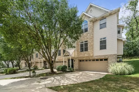 609 Imperial Dr, Imperial, PA 15126