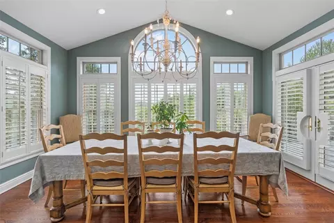 268 Arrowhead Ln, Eighty Four, PA 15330 photo 9
