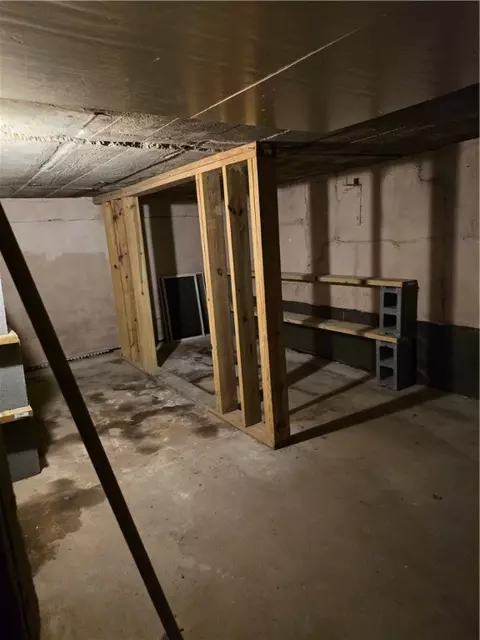 Other - 956 Jefferson Dr, Clairton, PA 15025 photo 3 of 4
