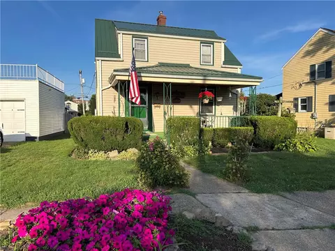 1210 Princeton Ave, Natrona Heights, PA 15065