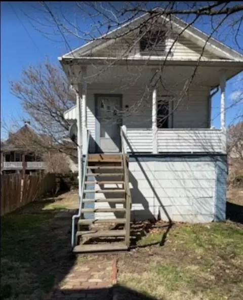 809 Beaver Rd, Ambridge, PA 15003