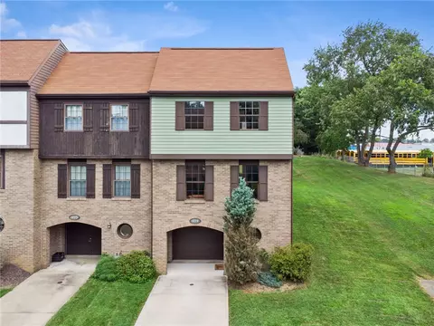 404 Kendall Ln, Bethel Park, PA 15102