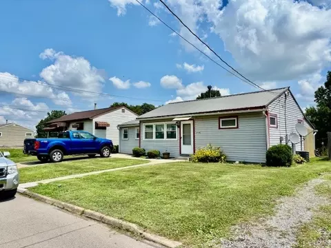 3705 3rd Ave, Koppel, PA 16136