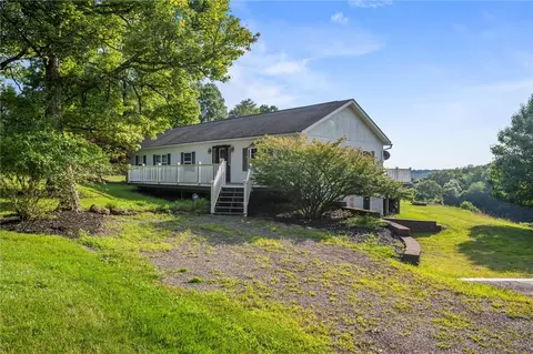 3766 N Balsiger Rd, Vandergrift, PA 15690