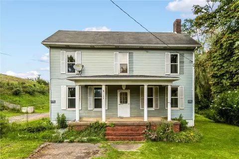 122 Bell Ave, Claysville, PA 15323
