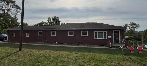 1159 Old National Pike, Fredericktown, PA 15333