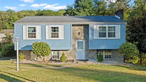 575 Fairfield Dr, Greensburg, PA 15601