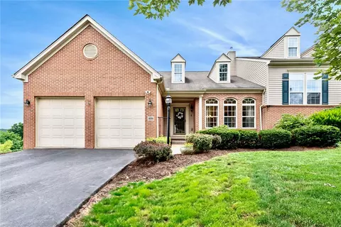 434 Eton Dr, Greensburg, PA 15601