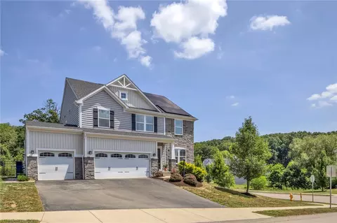 502 Audrey, Zelienople, PA 16063