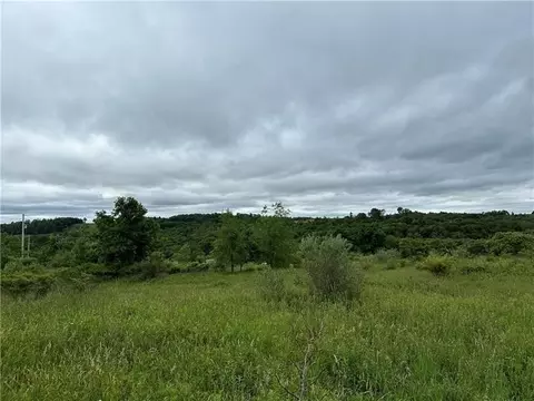 2372 Smith St, Clymer, PA 15728