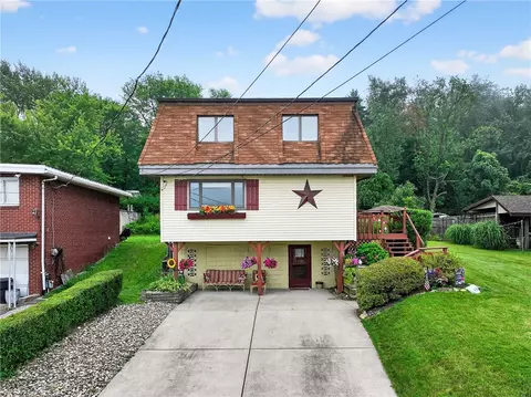 216 Bellbridge Rd, Elizabeth, PA 15037